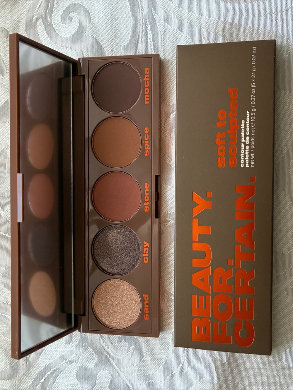 NIB Beauty For Certain Soft to Sculpted Contour Palette 5 Shades Full Size